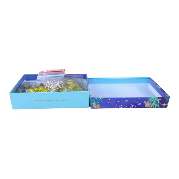 Aipridy Mermaid & Unicorn Themed Bead Box 100 Piece Jewelry Making Set - Picture 7 of 10